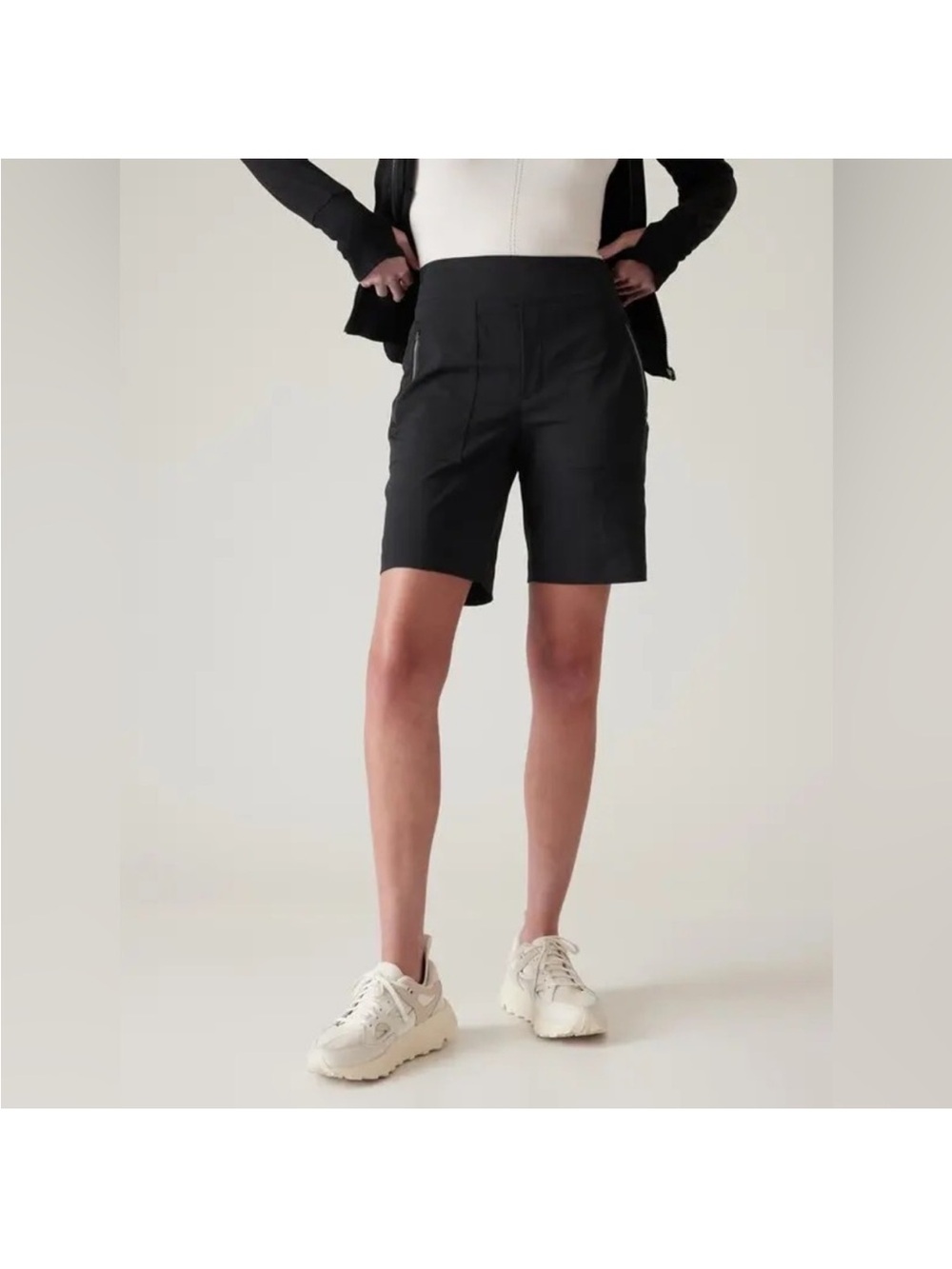 Athleta North Trekkie Bermuda Shorts in black 14 - Picture 2 of 9